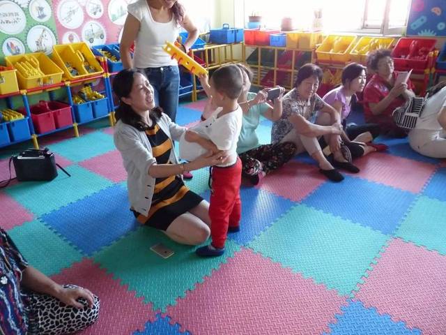 你和我一样不正常 相关产品