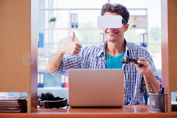 何方神圣 产品图片