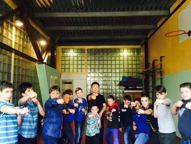 低压槽：欲望之城 相关产品