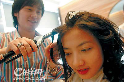 僵尸英雄之魔王与公主