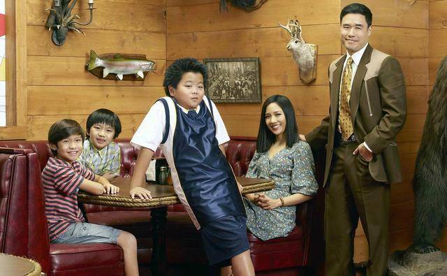 台上台下 相关产品