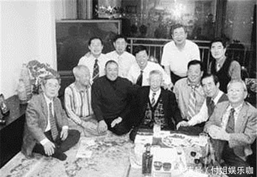 只有我知道 相关产品