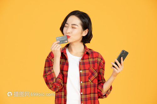 假戏真做 相关产品