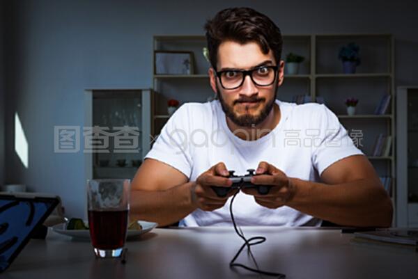 夏日大作战 相关产品