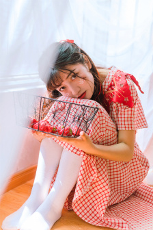 冰山上的来客 相关产品