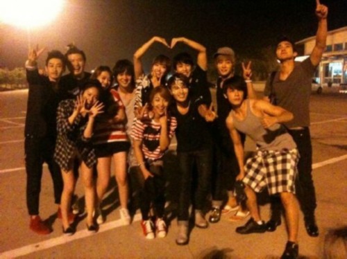 只属于我们的一天 相关产品