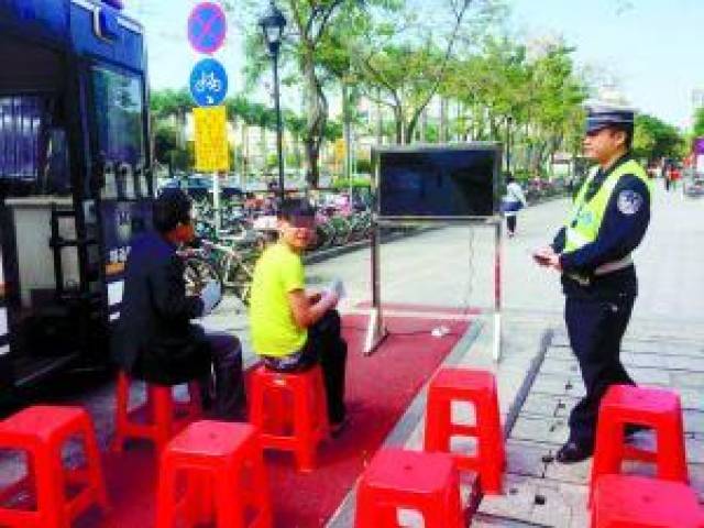 作祟的心 相关产品