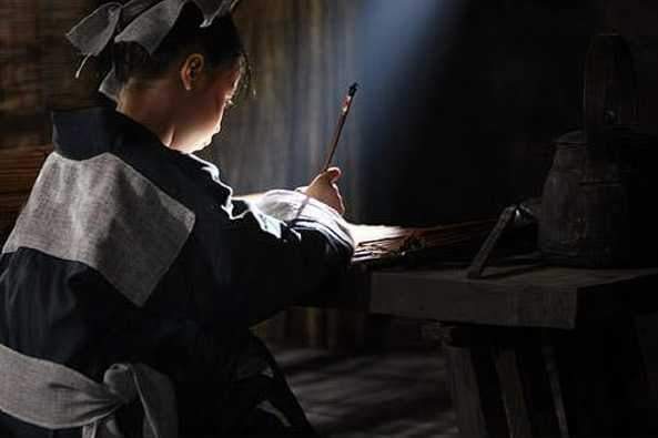 保持沉默 相关产品