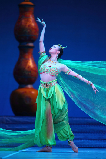 伊伦嘉：诱惑的艺术 相关产品