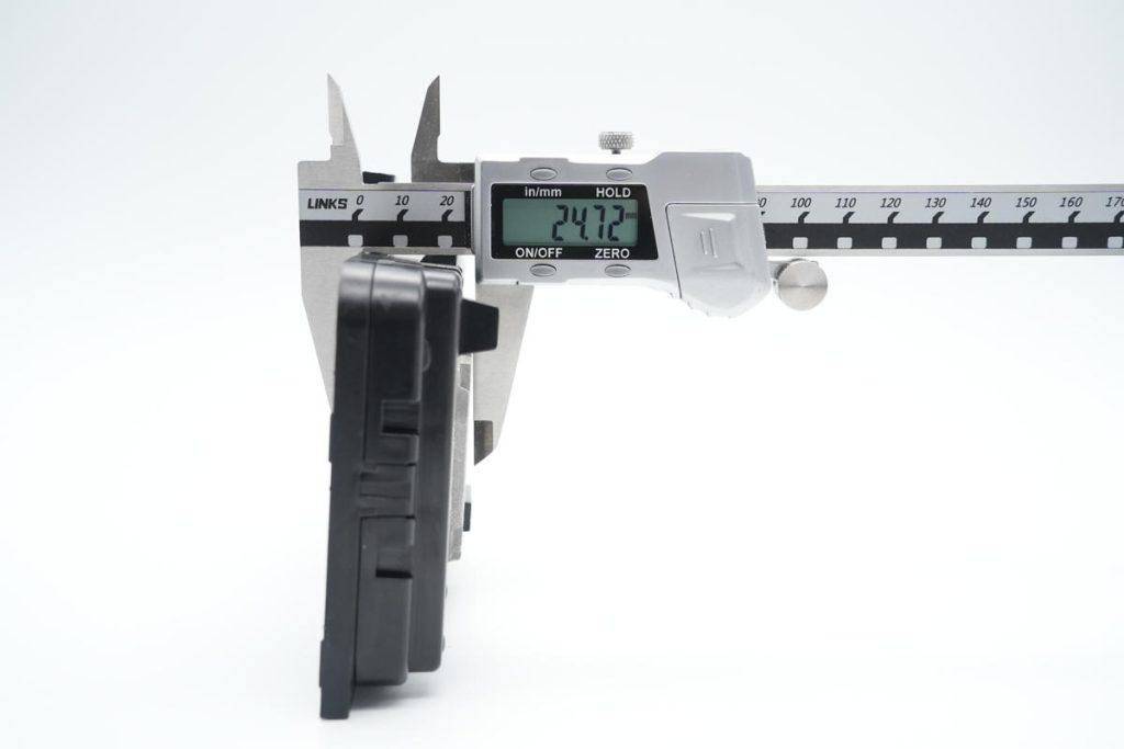 僧侣和枪 产品图片